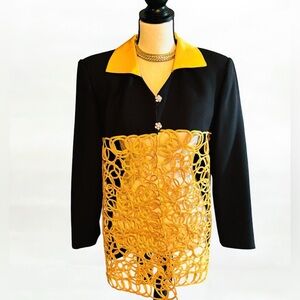 Vintage Carrisimo Black and Gold Women's Blazer